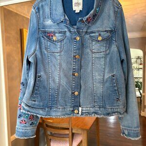 NWOT Vintage America Blue Distressed Embroidered Jean Jacket. Size XL